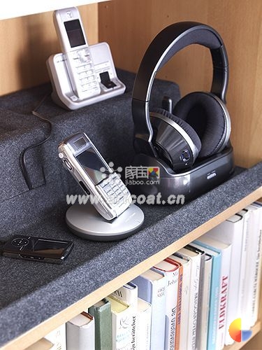 巧用电视背景墙 十步发掘客厅新空间